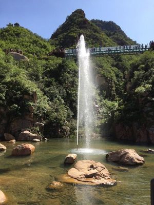 景區(qū)網(wǎng)紅產(chǎn)品喊泉設備生產(chǎn)工廠-景區(qū)網(wǎng)紅產(chǎn)品-卡帕奇(查看)